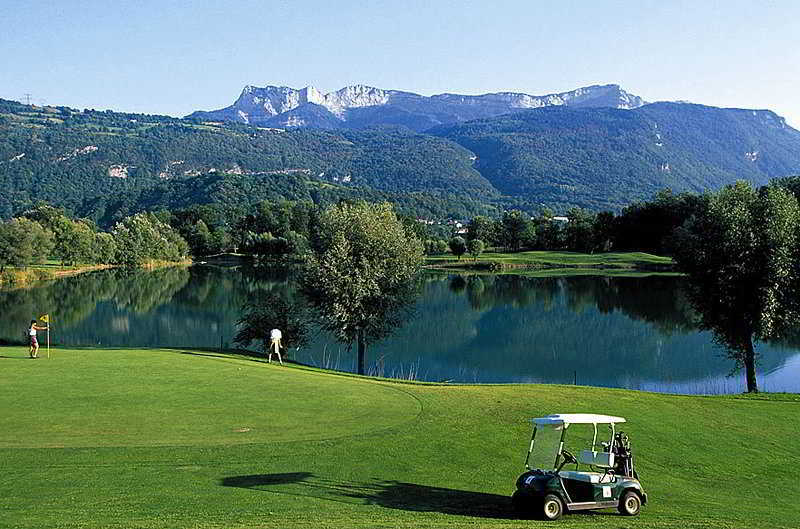 Domaine De Charmeil Saint-Quentin-sur-Isère Exteriör bild