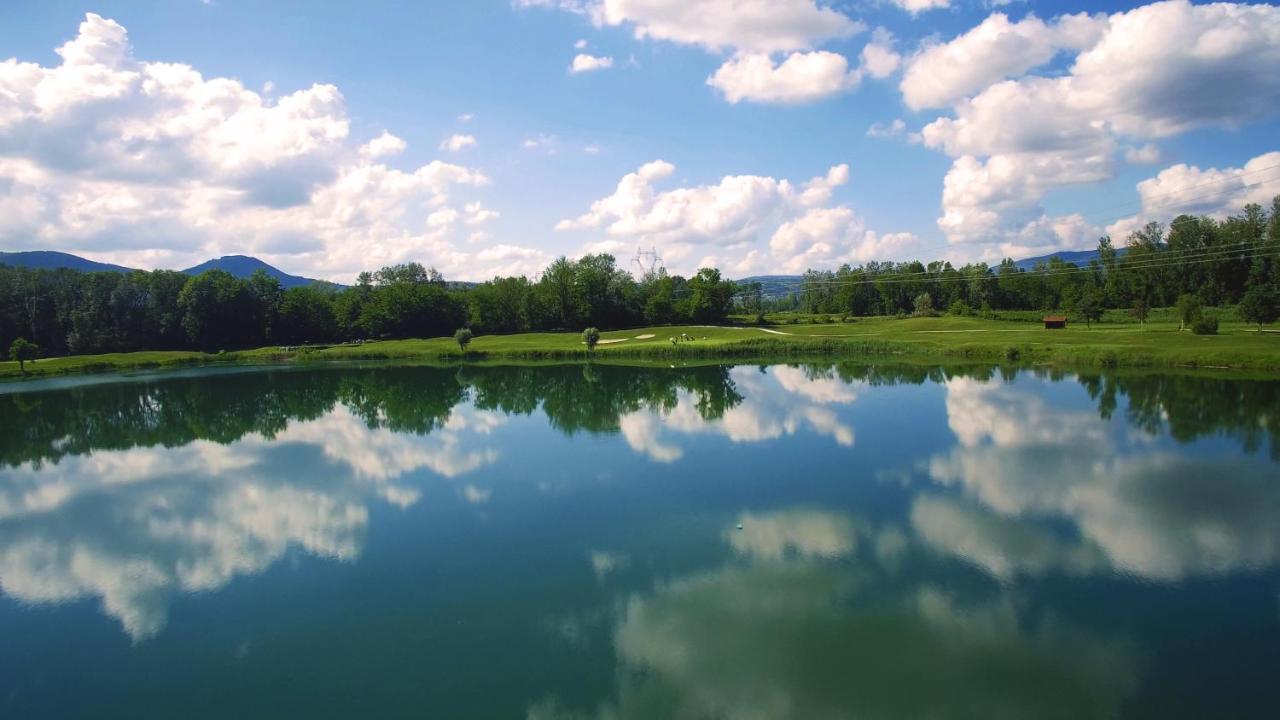 Domaine De Charmeil Saint-Quentin-sur-Isère Exteriör bild