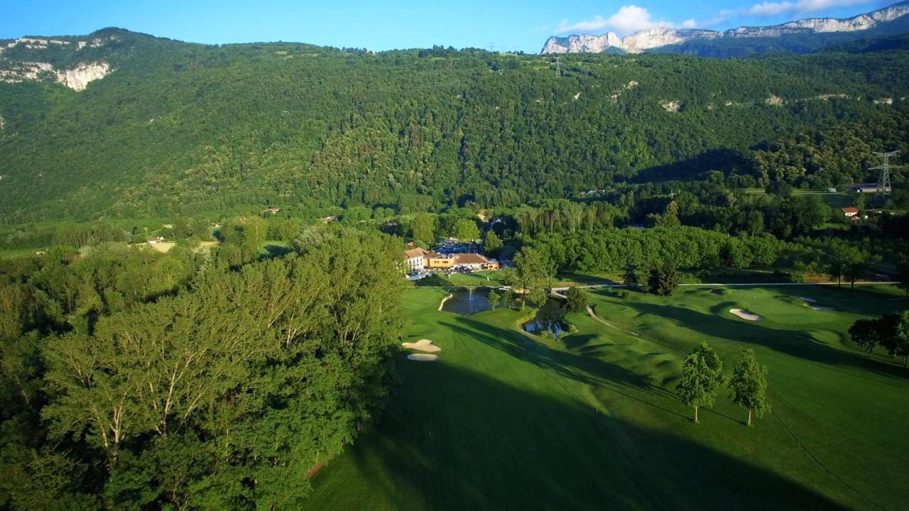 Domaine De Charmeil Saint-Quentin-sur-Isère Exteriör bild